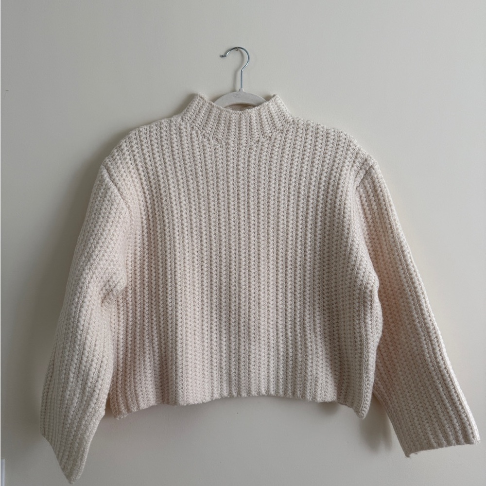 Zara Cozy Cream Knit Sweater